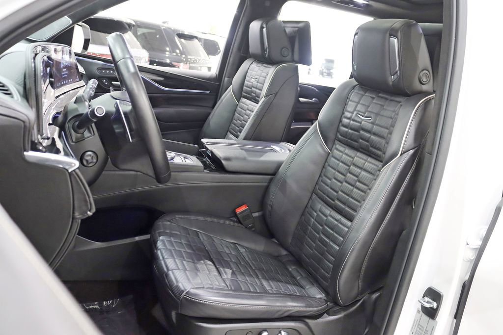 Used 2024 Cadillac Escalade V AWD/4WD image 33