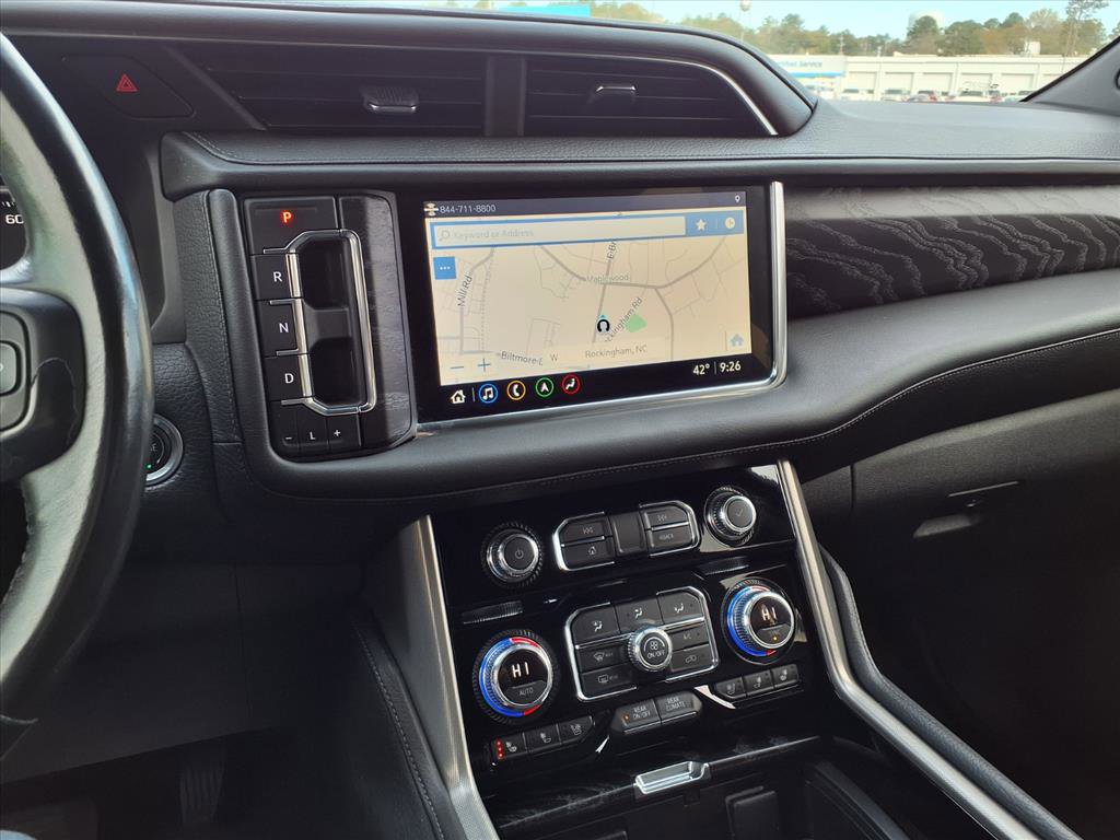 Used 2021 GMC Yukon Denali w/ Denali Premium Package image 9