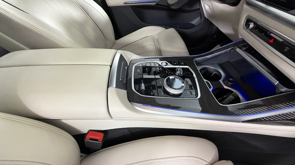 Used 2024 BMW X7 M60i w/ Executive Package AWD/4WD image 45