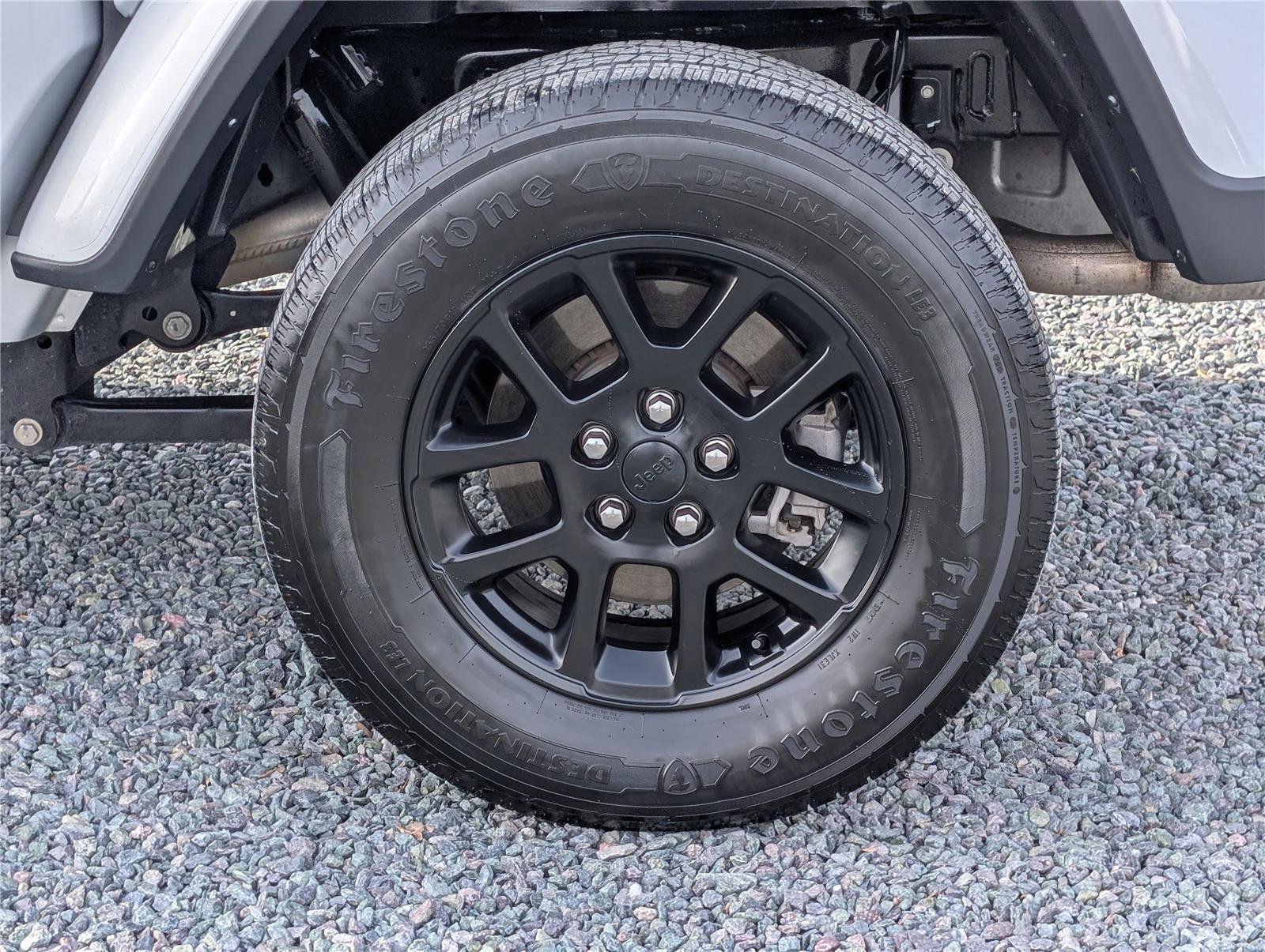 Used 2023 Jeep Gladiator Overland image 10