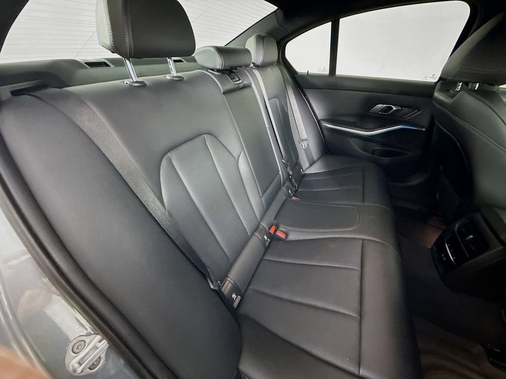 Used 2023 BMW 330e xDrive w/ M Sport Package AWD/4WD image 25