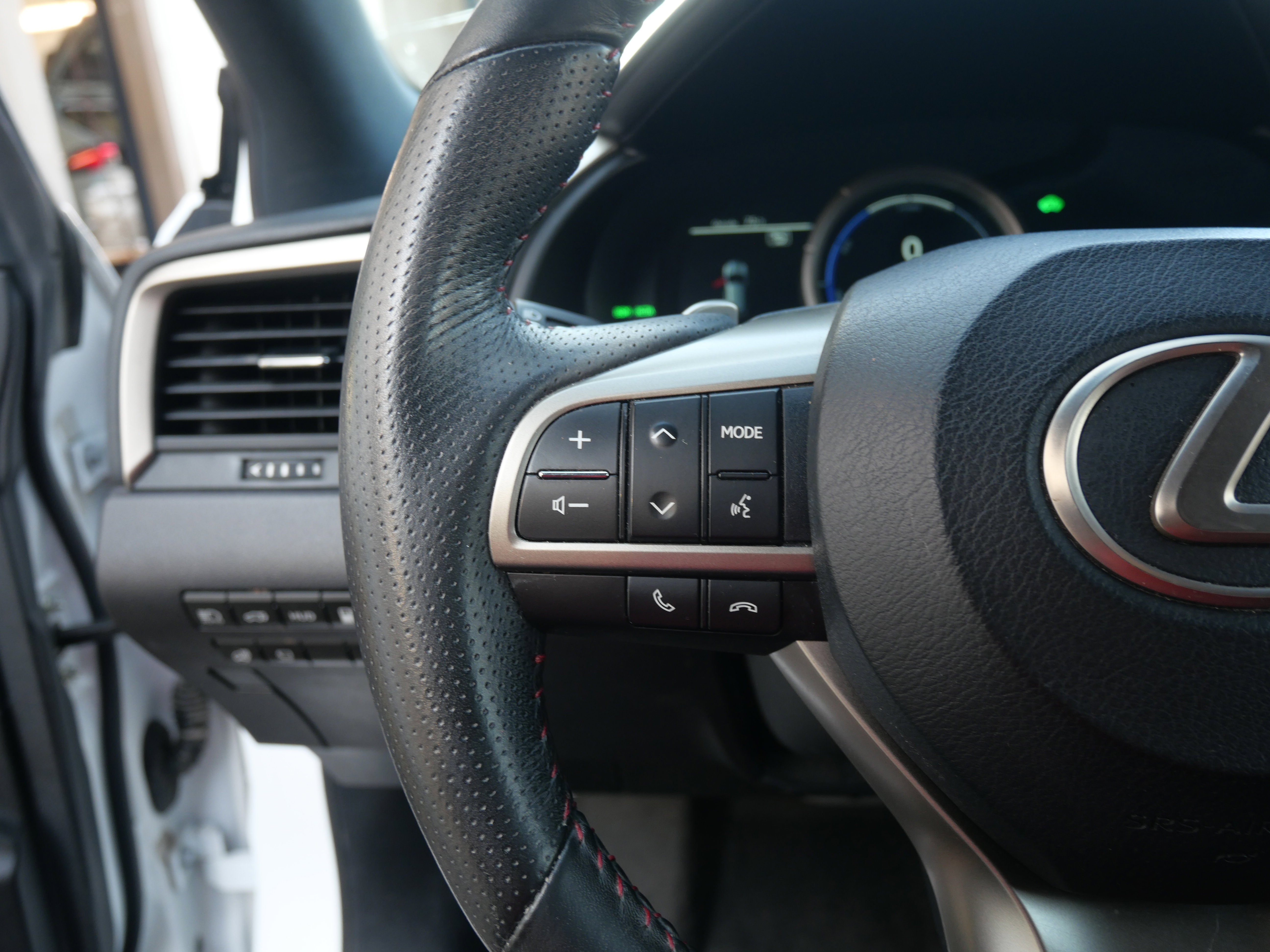 Used 2019 Lexus RX 450h F Sport image 13