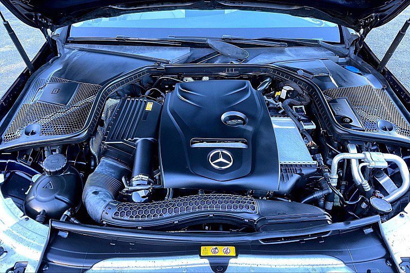 Used 2017 Mercedes-Benz C 300 Sedan w/ Premium 1 Package image 9