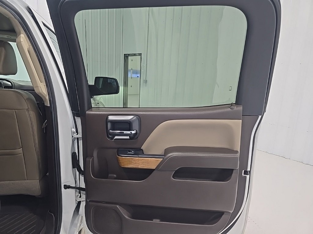 Used 2018 Chevrolet Silverado 1500 LTZ image 20