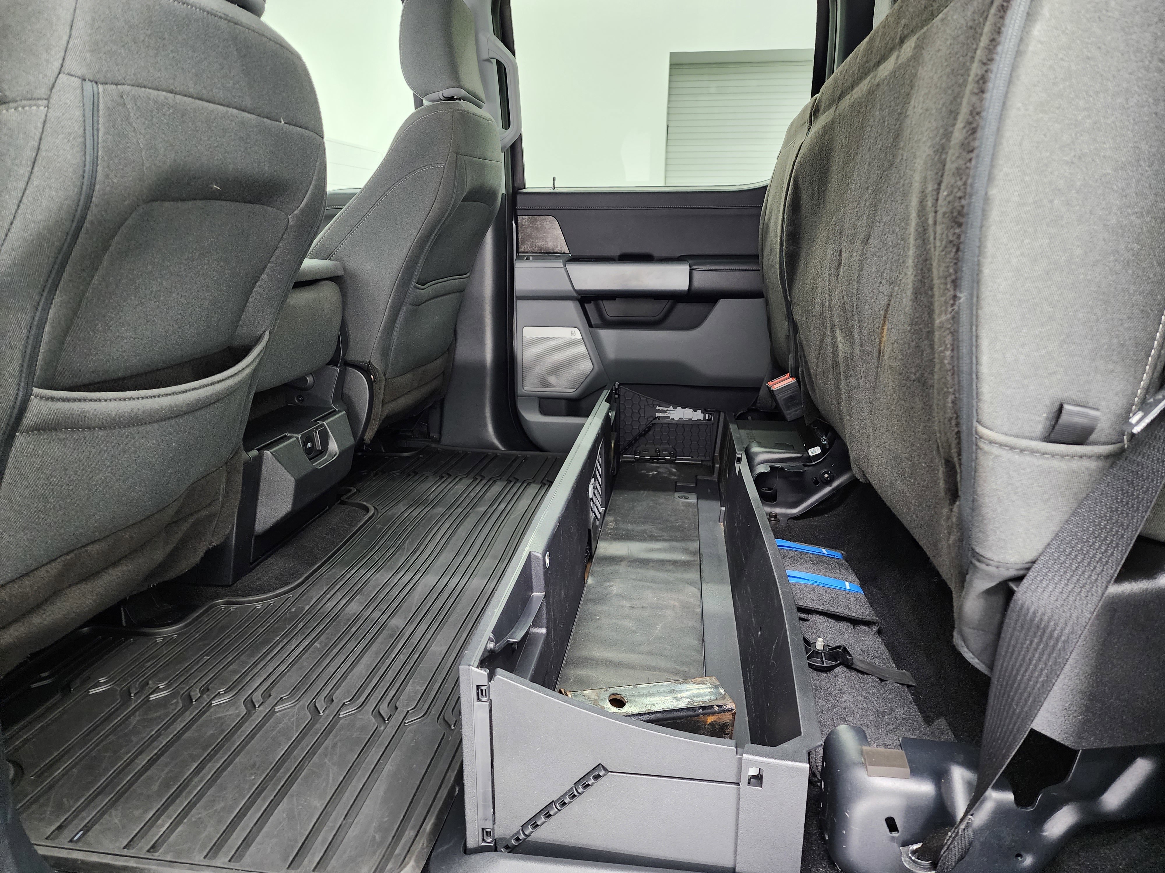 Used 2023 Ford F250 XLT w/ XLT Premium Package image 9