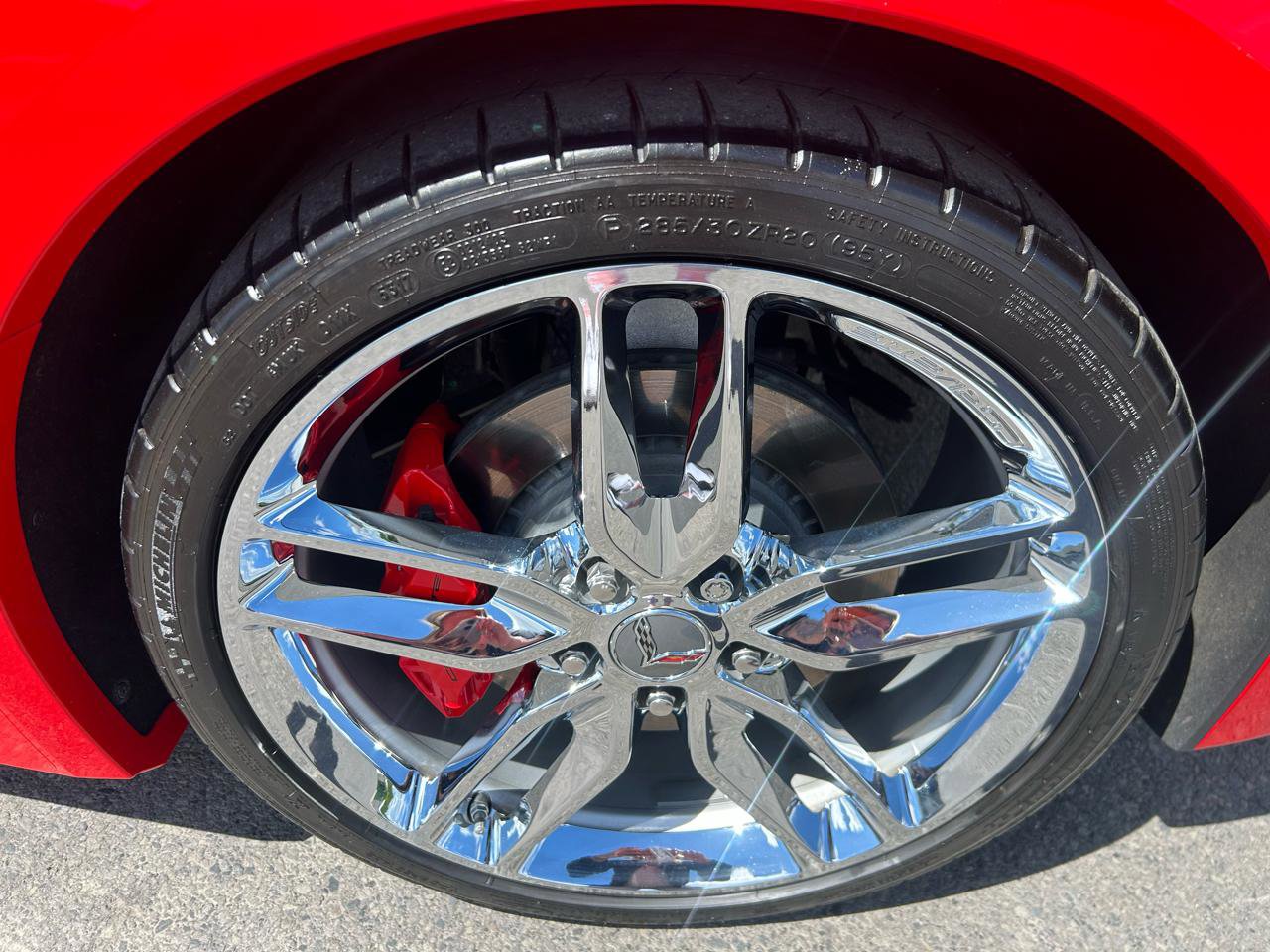 Used 2019 Chevrolet Corvette Stingray Coupe w/ 1LT RWD image 11