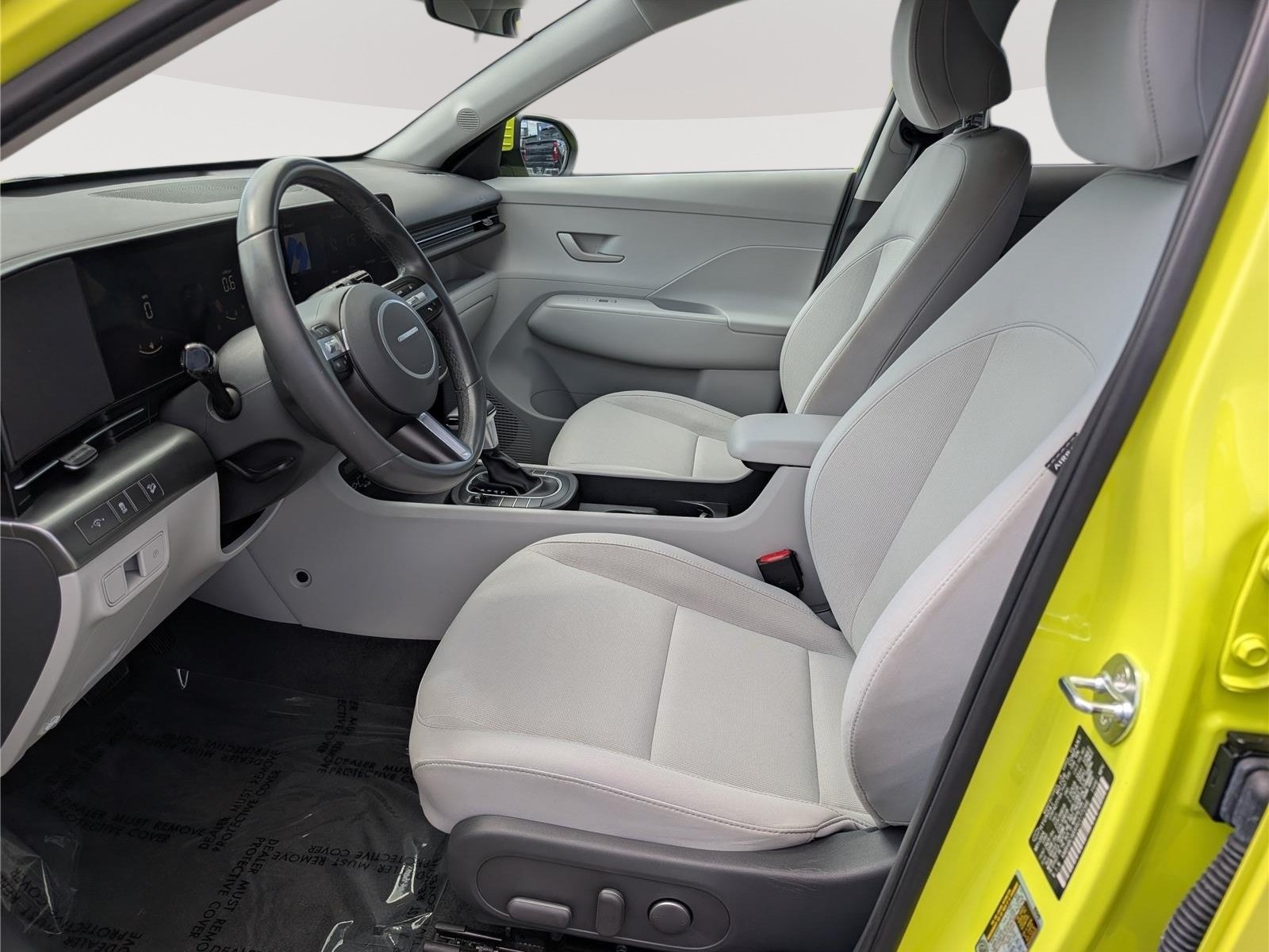 Used 2024 Hyundai Kona SEL AWD/4WD image 15