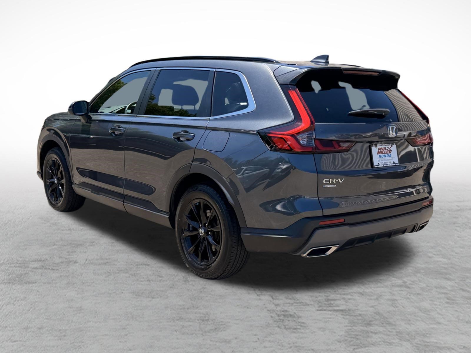 Used 2025 Honda CR-V Sport-L image 4