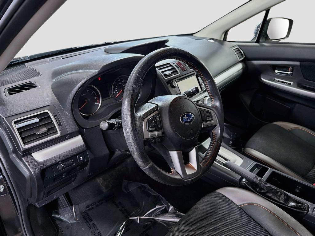 Used 2016 Subaru Crosstrek 2.0i Premium w/ Moonroof Package AWD/4WD image 11