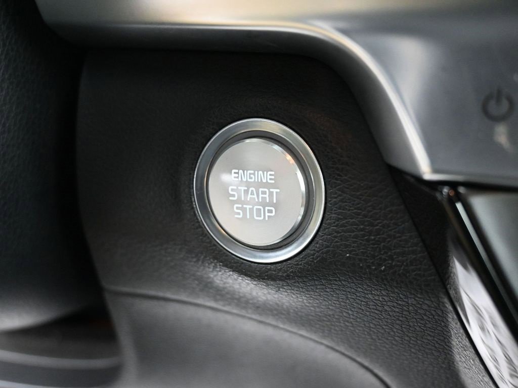 Used 2022 Kia Telluride LX image 19