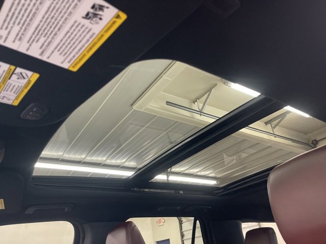 Used 2023 Ford Expedition Max Limited image 18