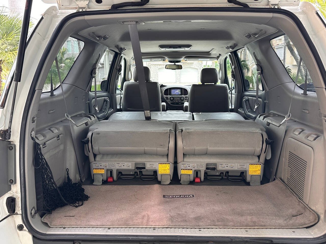 Used 2007 Toyota Sequoia Limited RWD image 87