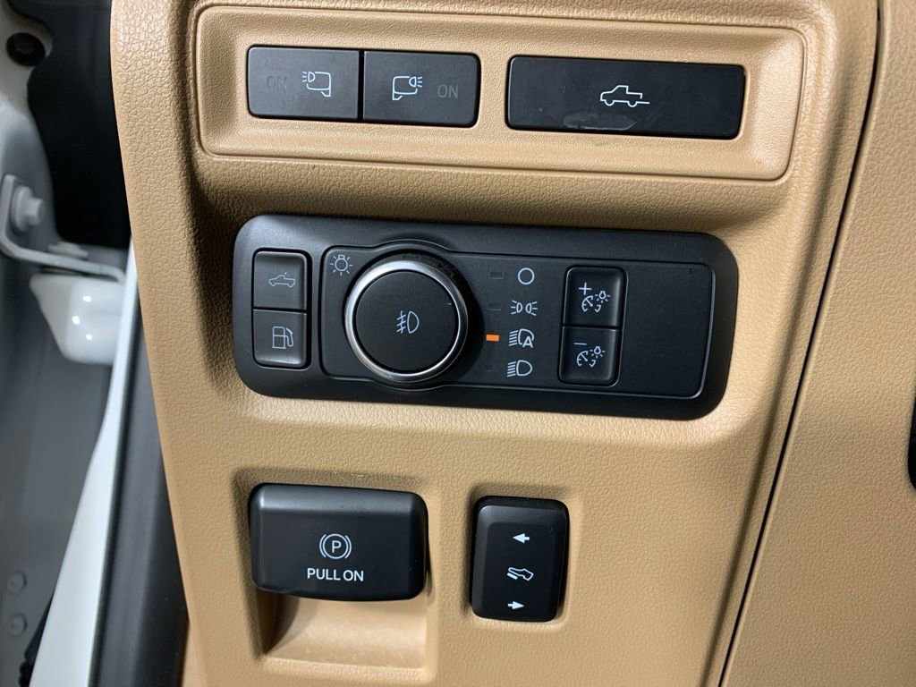 Used 2022 Ford F150 Lariat w/ Equipment Group 502A High image 19