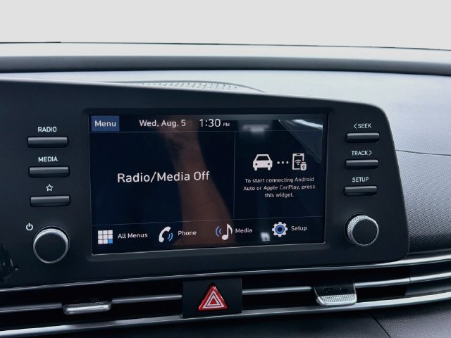 New 2026 Hyundai Elantra SE FWD image 14