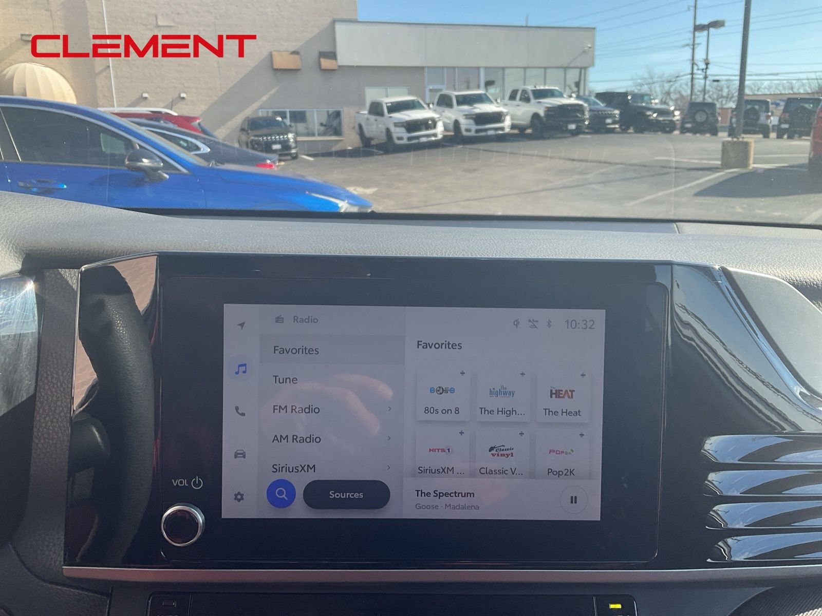 Used 2025 Toyota Camry LE image 11