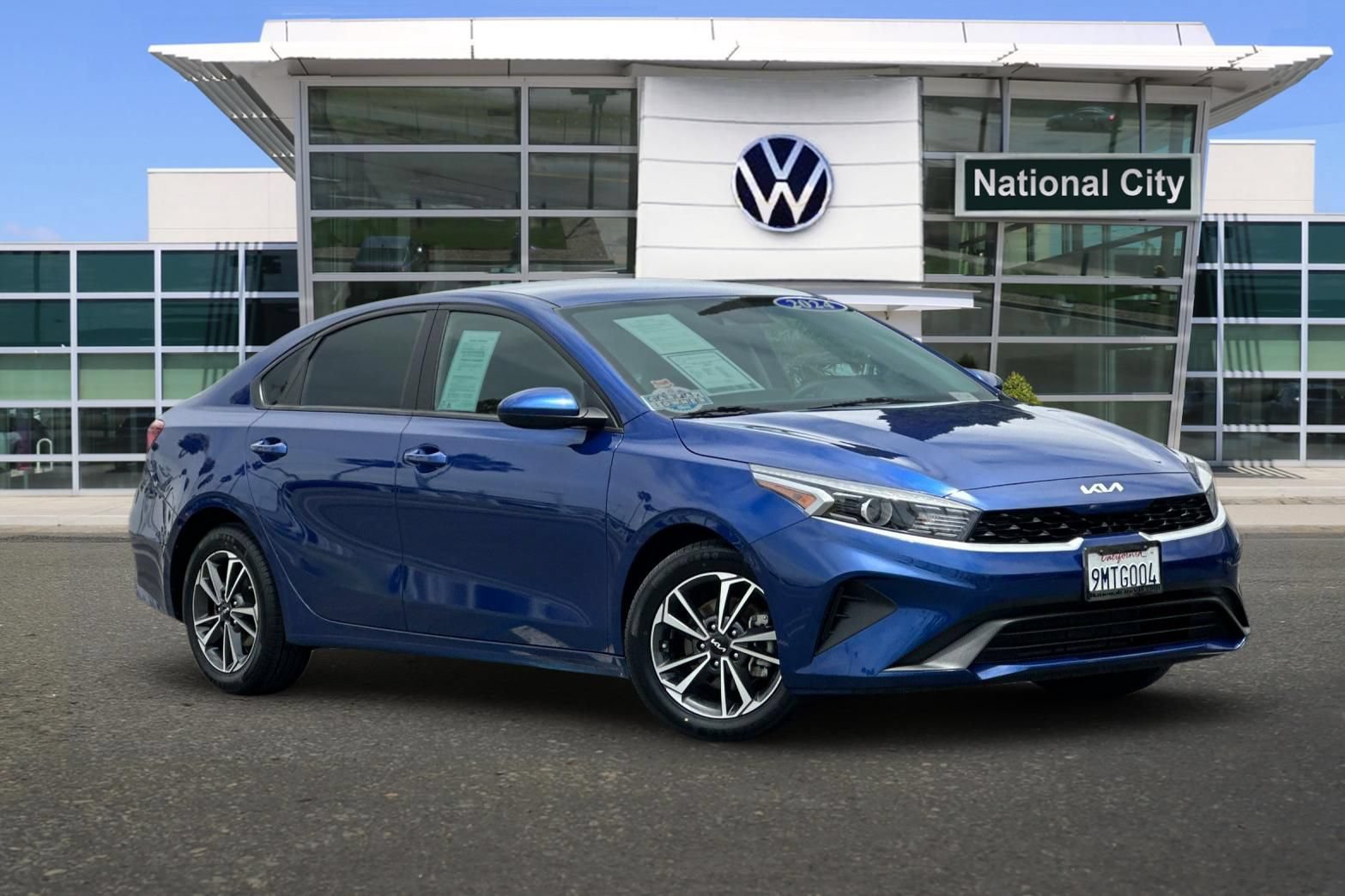Used 2024 Kia Forte LXS FWD image 2