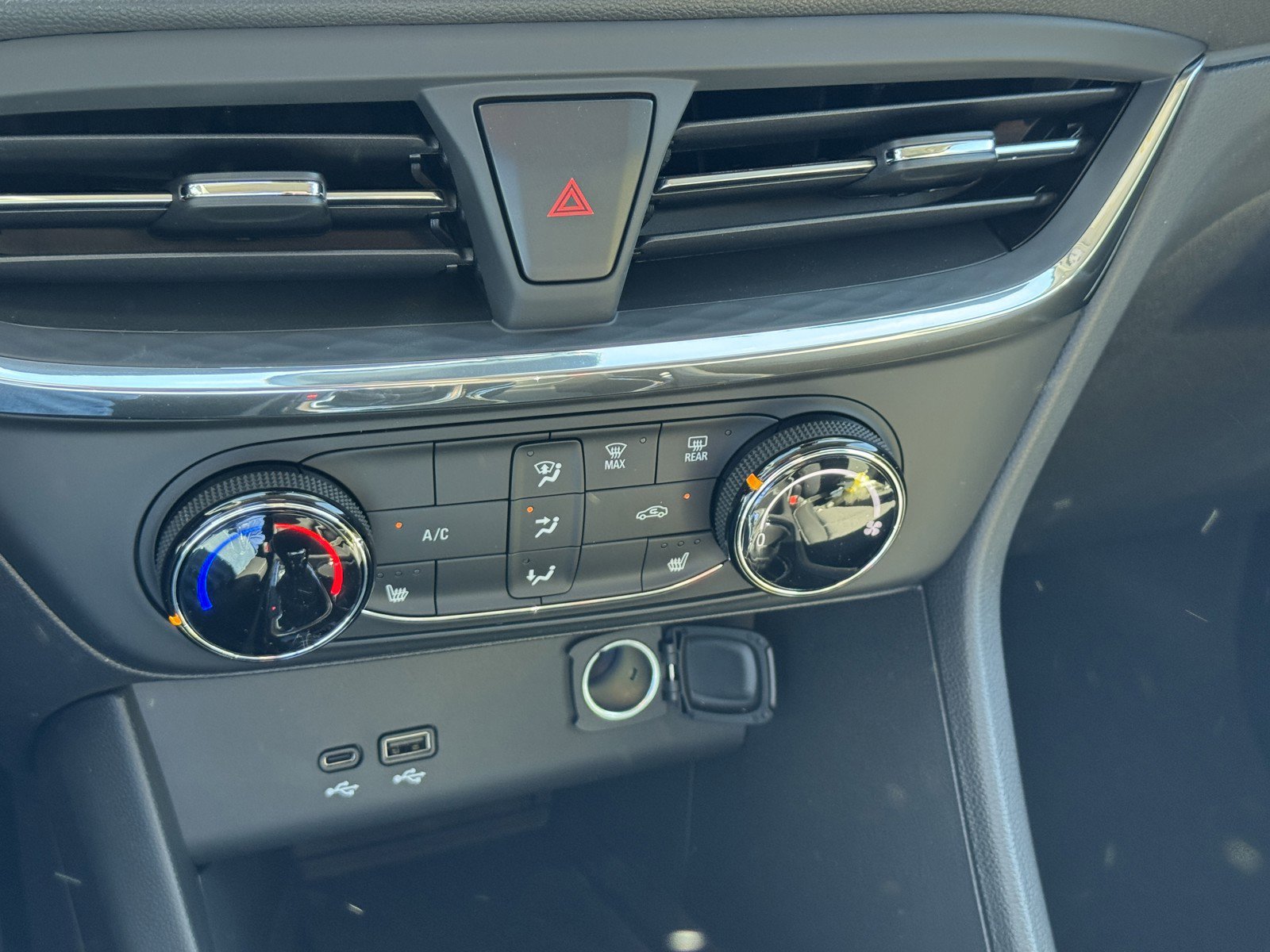 New 2026 Buick Encore GX Preferred w/ Advanced Technology Package image 17