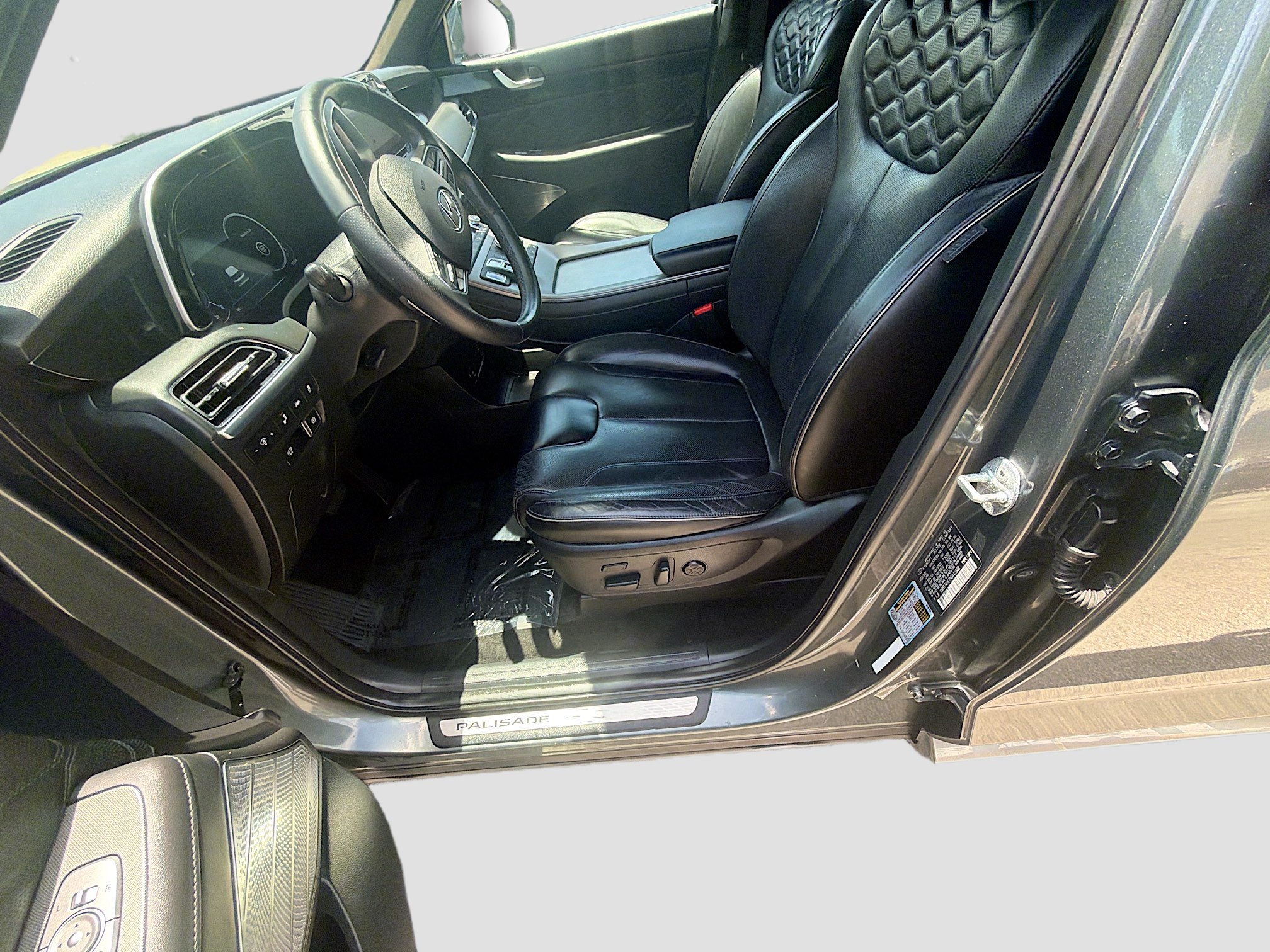Used 2022 Hyundai Palisade Calligraphy FWD image 16