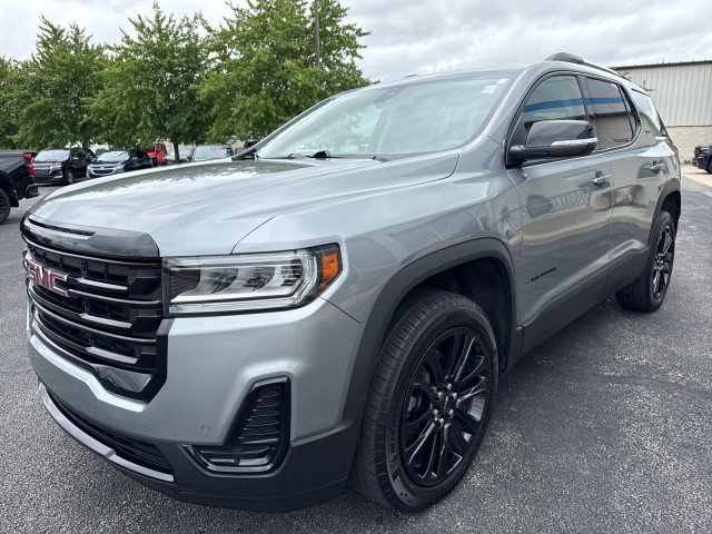 Used 2023 GMC Acadia SLE w/ Driver Convenience Package image 7