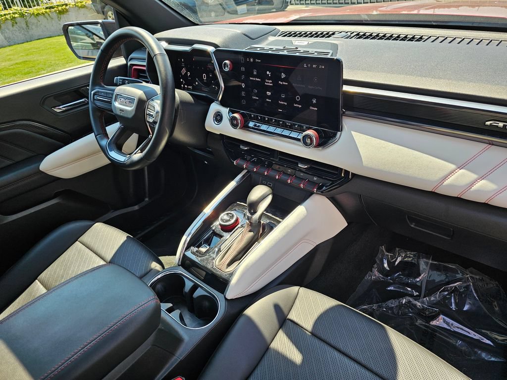 Used 2023 GMC Canyon AT4X w/ Edition 1 AWD/4WD image 10