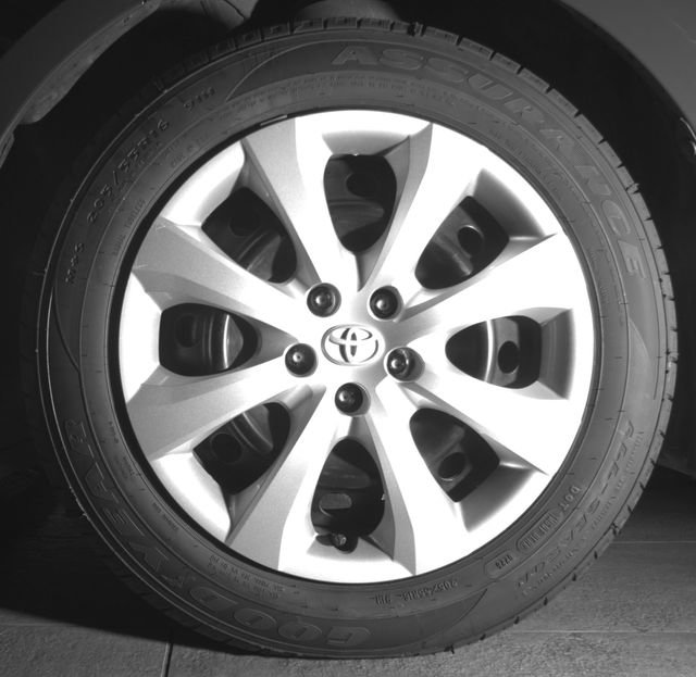 Used 2024 Toyota Corolla LE FWD image 9