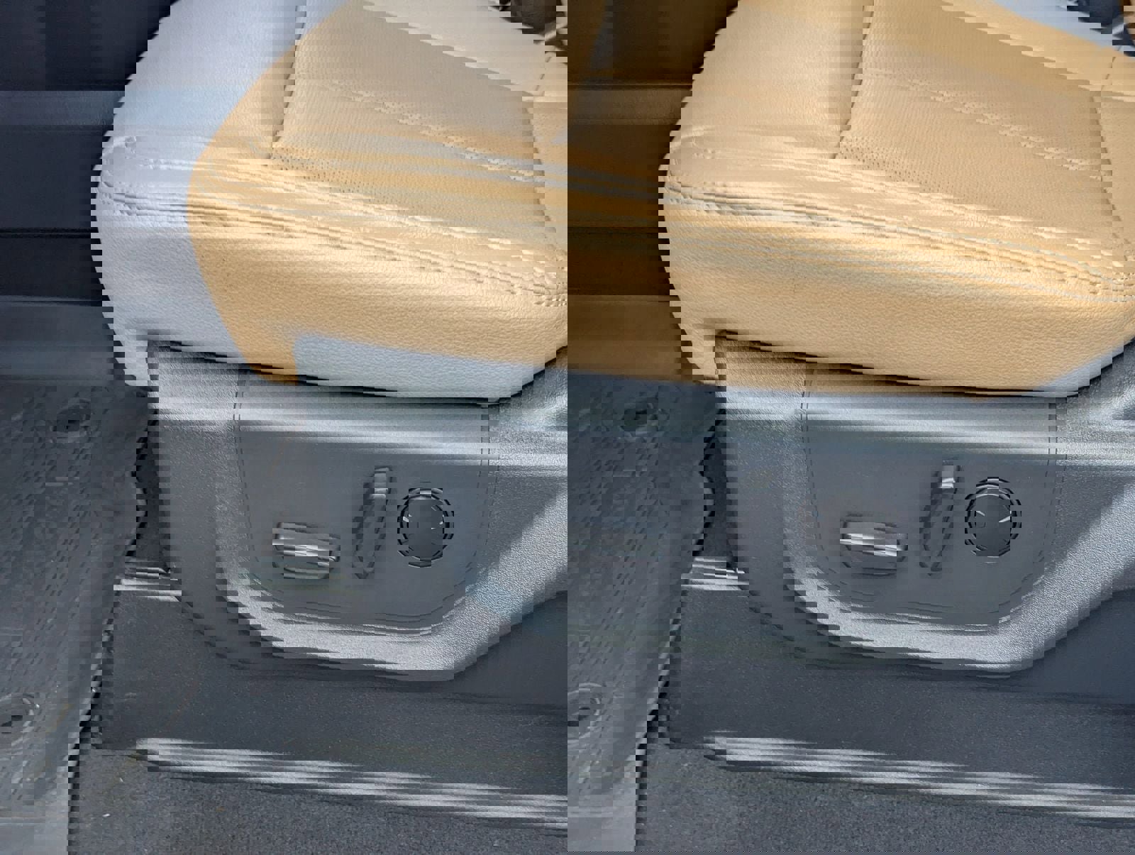 Certified 2022 Ford F250 Lariat w/ Lariat Ultimate Package image 21