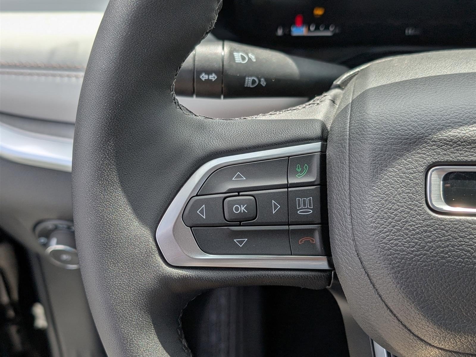 New 2025 Jeep Compass Limited w/ Elite Group AWD/4WD image 18