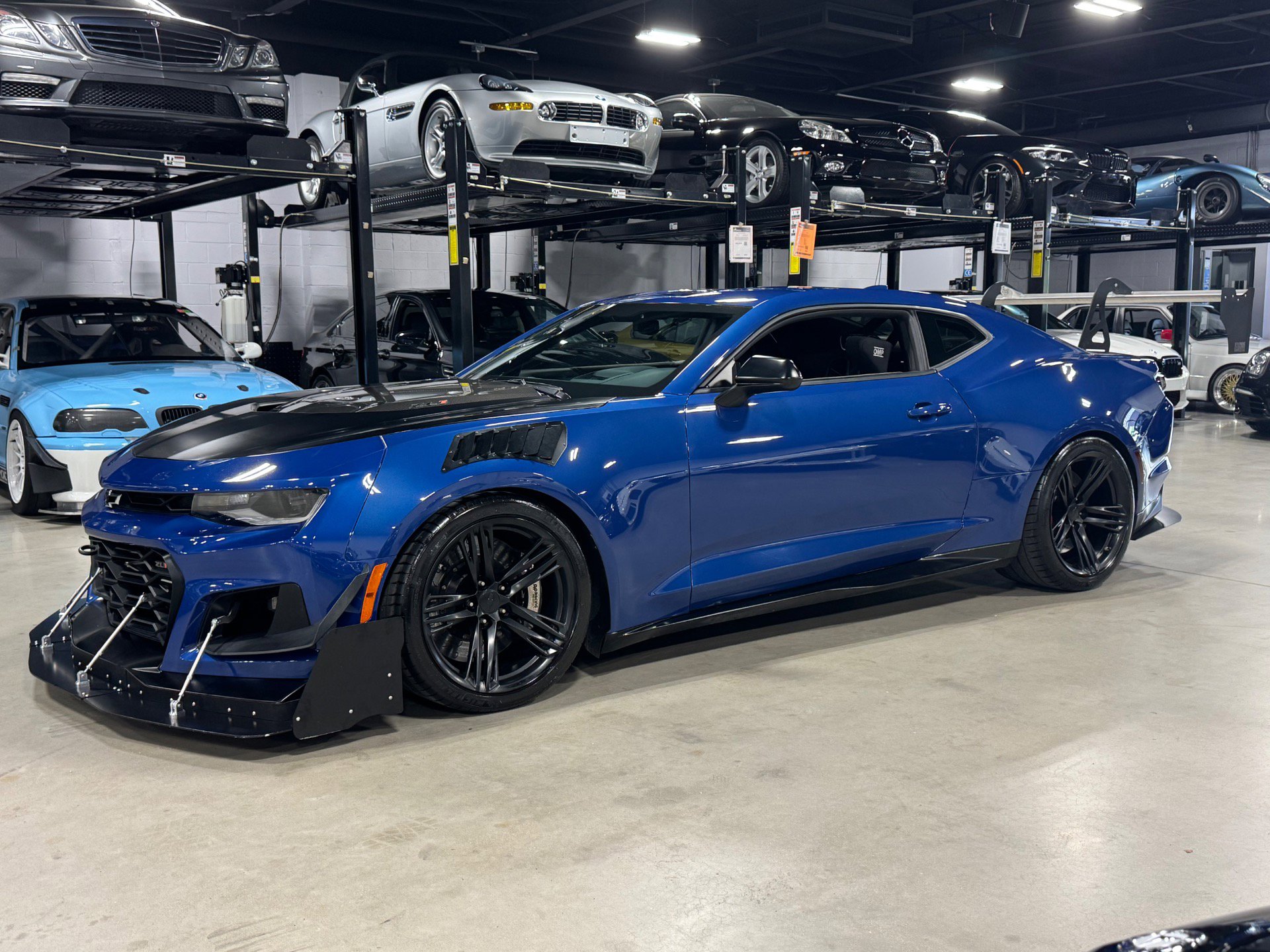 Used 2019 Chevrolet Camaro ZL1 image 2