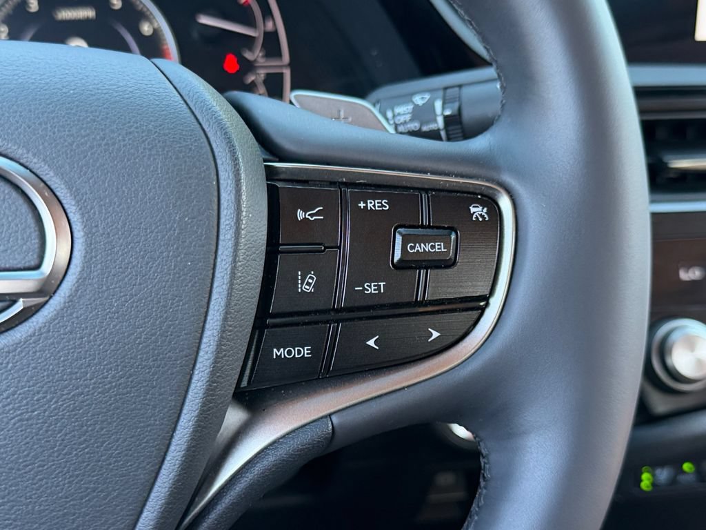 Certified 2023 Lexus ES 350 w/ Premium Package FWD image 18