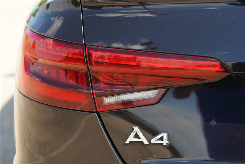 Used 2017 Audi A4 2.0T Premium Plus w/ Premium Plus Package AWD/4WD image 34