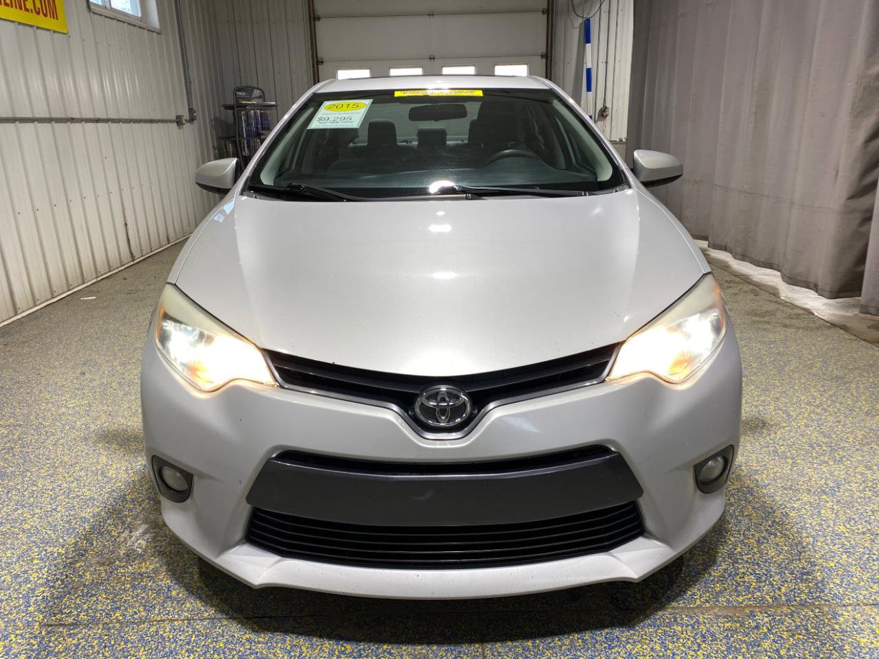 Used 2015 Toyota Corolla LE image 7