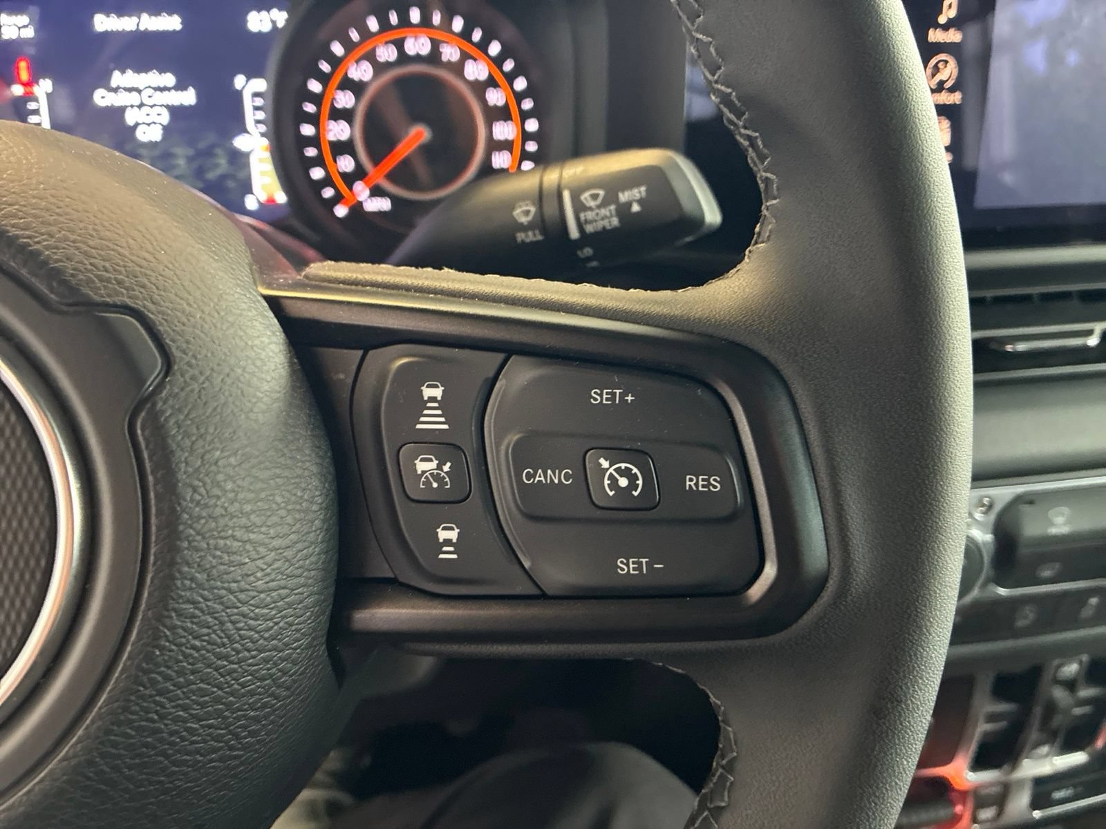 Used 2026 Jeep Wrangler Unlimited Rubicon AWD/4WD image 18