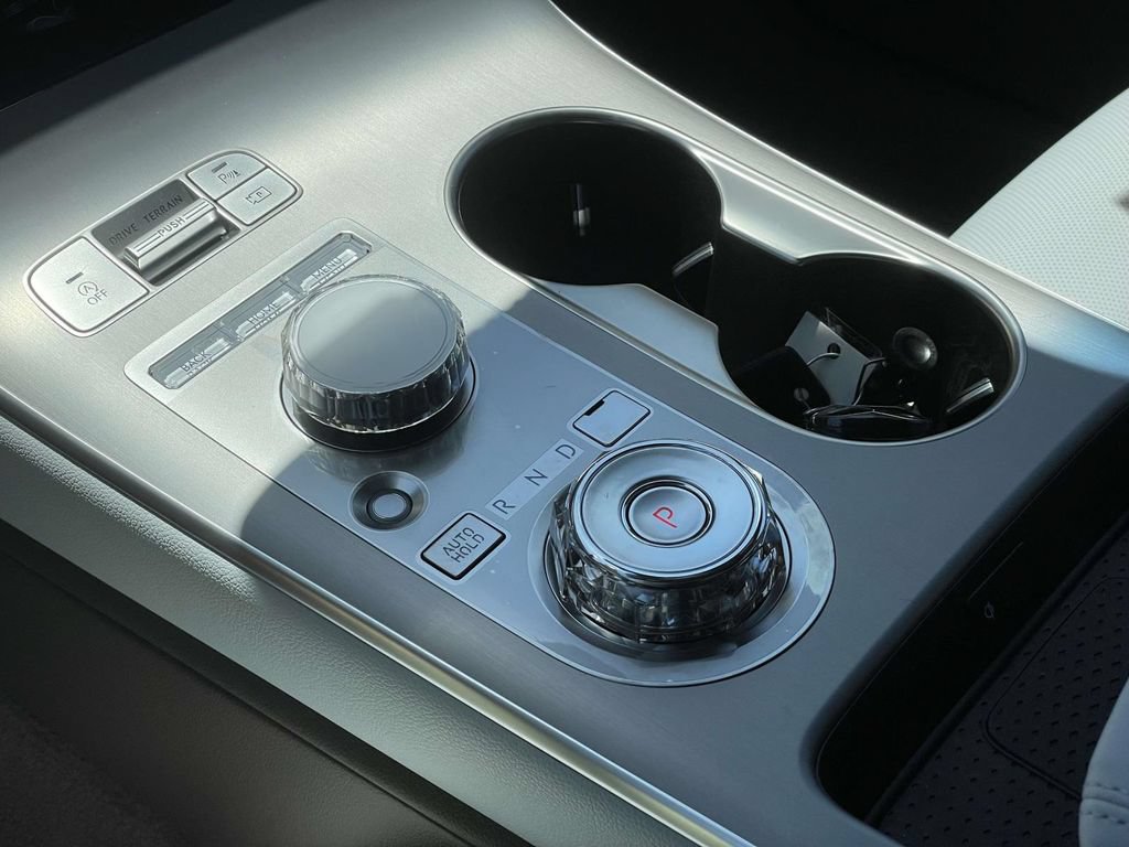 New 2026 Genesis GV70 2.5T Advanced AWD/4WD image 12