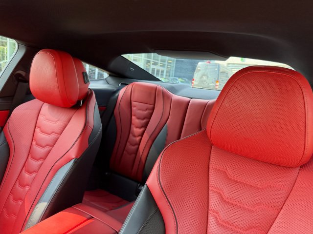 Used 2025 BMW M850i xDrive Coupe AWD/4WD image 28
