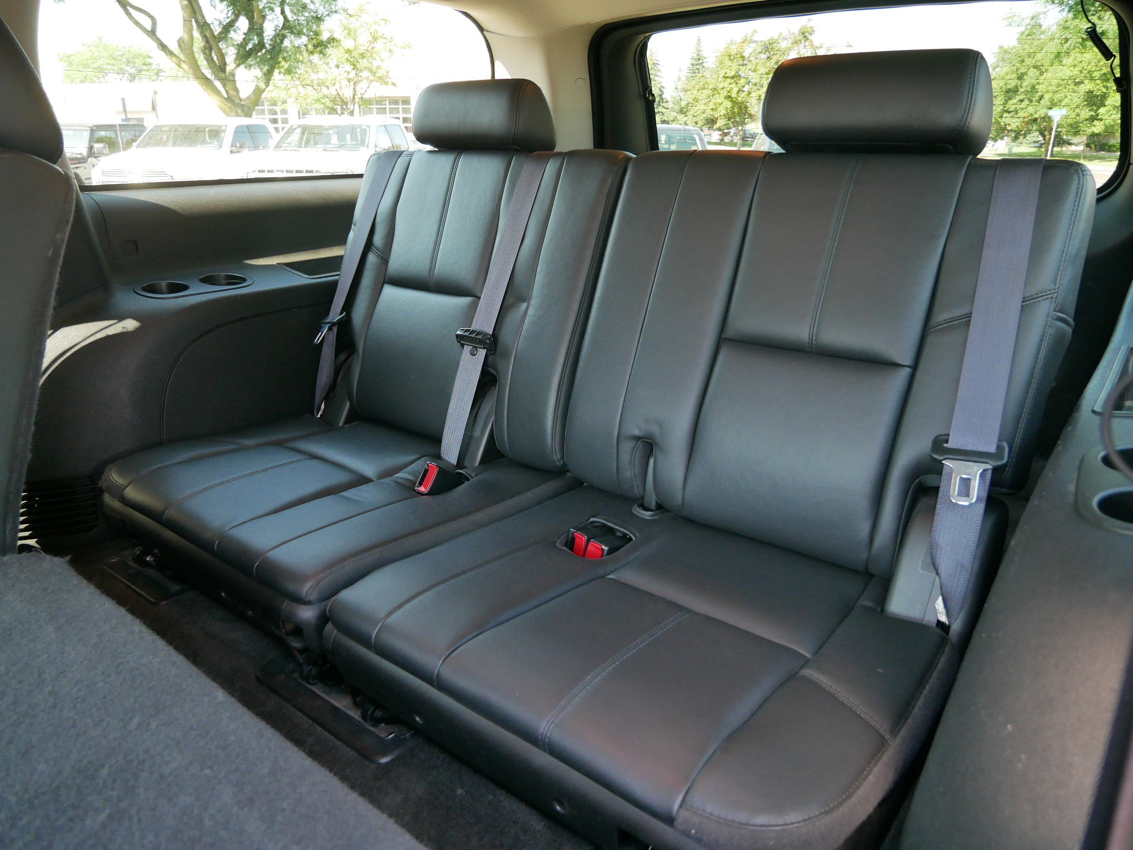 Used 2014 GMC Yukon XL SLT image 14