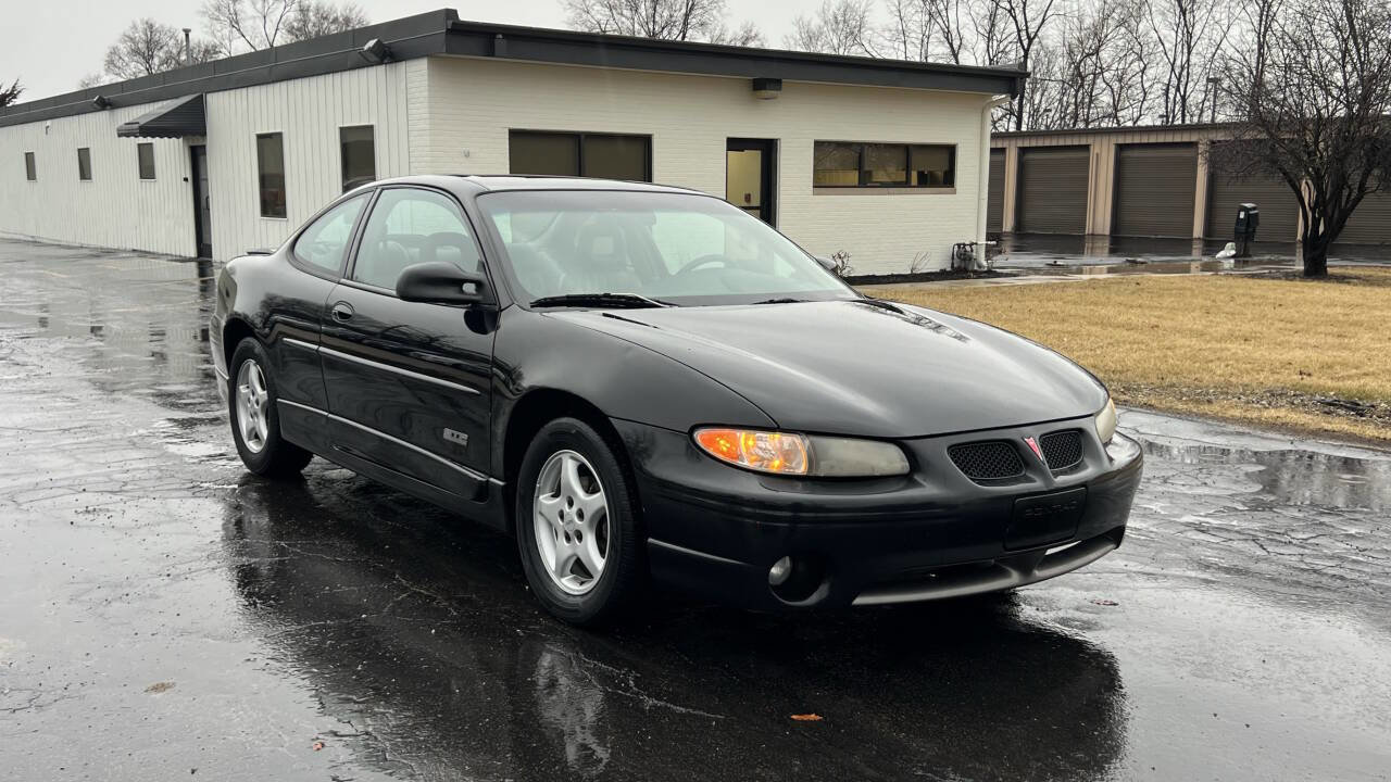 Used 1997 Pontiac Grand Prix GT w/ Opt Pkg image 3