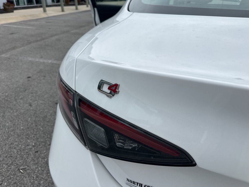 Used 2024 Alfa Romeo Giulia Ti image 9