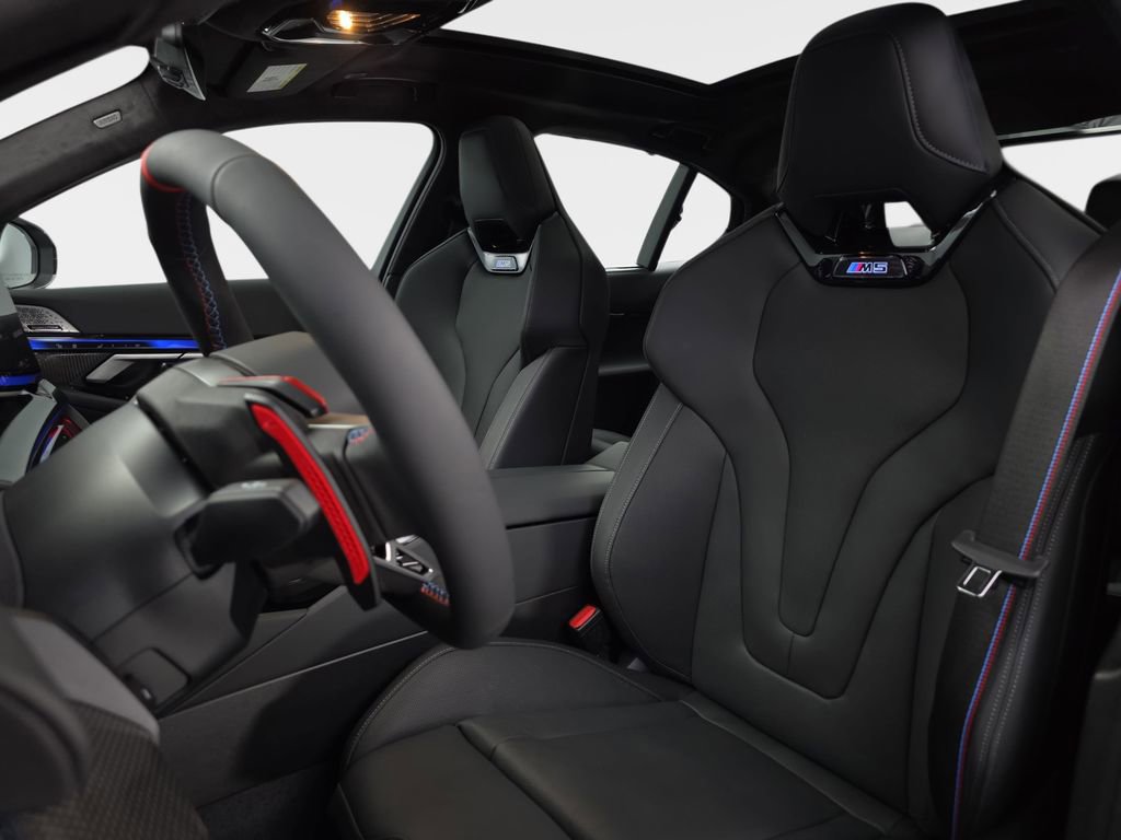 New 2026 BMW M5 w/ Executive Package AWD/4WD image 15