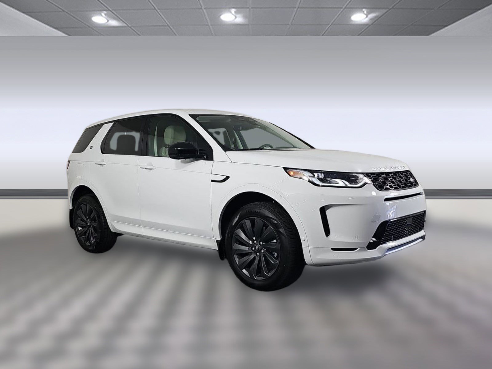 Used 2025 Land Rover Discovery Sport S AWD/4WD image 6