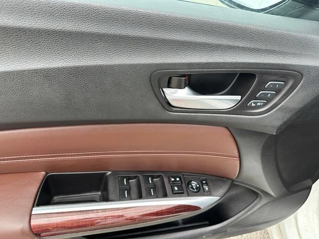 Used 2016 Acura TLX V6 SH-AWD w/ Technology Pkg image 16
