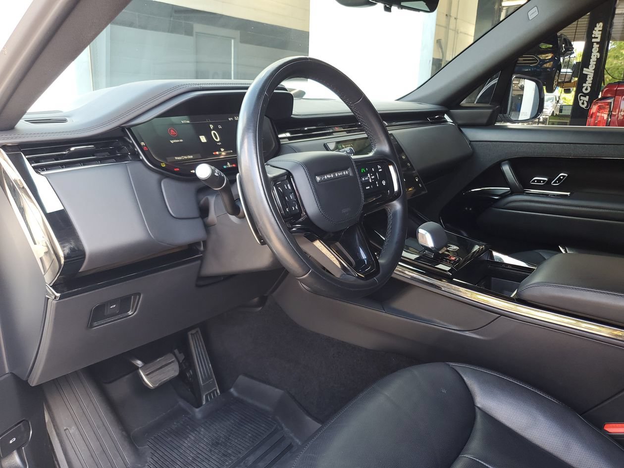 Used 2024 Land Rover Range Rover Sport Dynamic SE AWD/4WD image 20