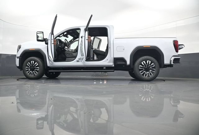 New 2026 GMC Sierra 2500 Denali Ultimate AWD/4WD image 38