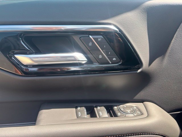 New 2026 Chevrolet Tahoe High Country w/ Sun And Tow Package AWD/4WD image 20
