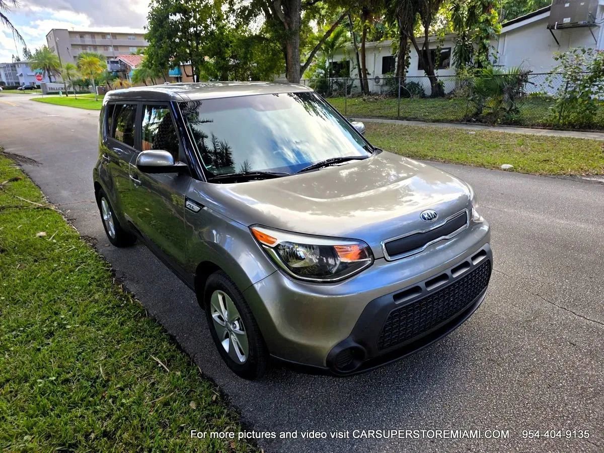 Used 2015 Kia Soul EV FWD image 57