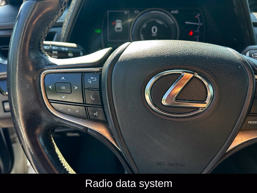 Used 2020 Lexus UX 250h w/ Accessory Package AWD/4WD image 10