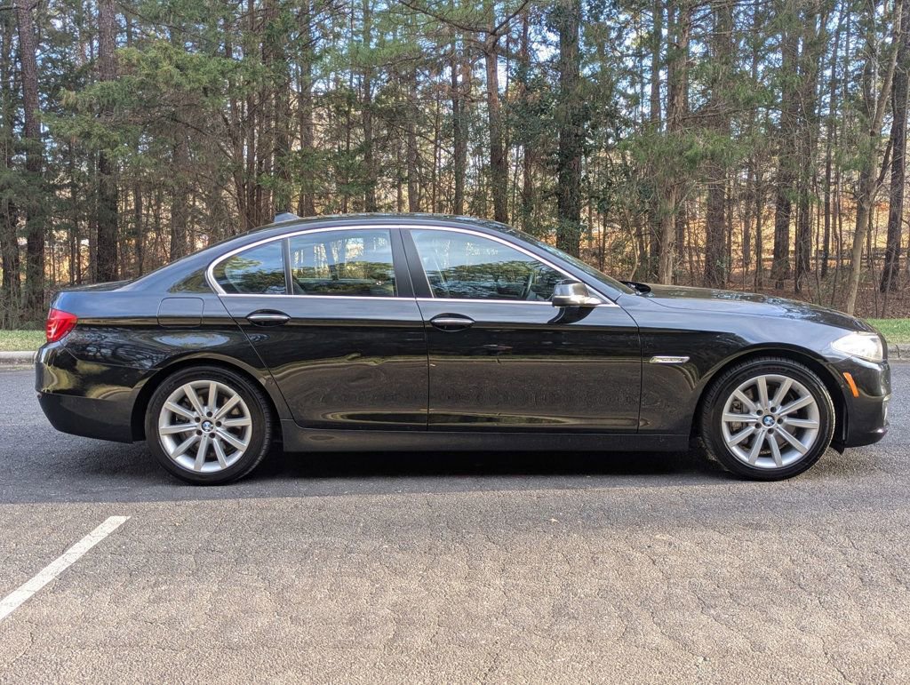 Used 2015 BMW 535d xDrive image 12