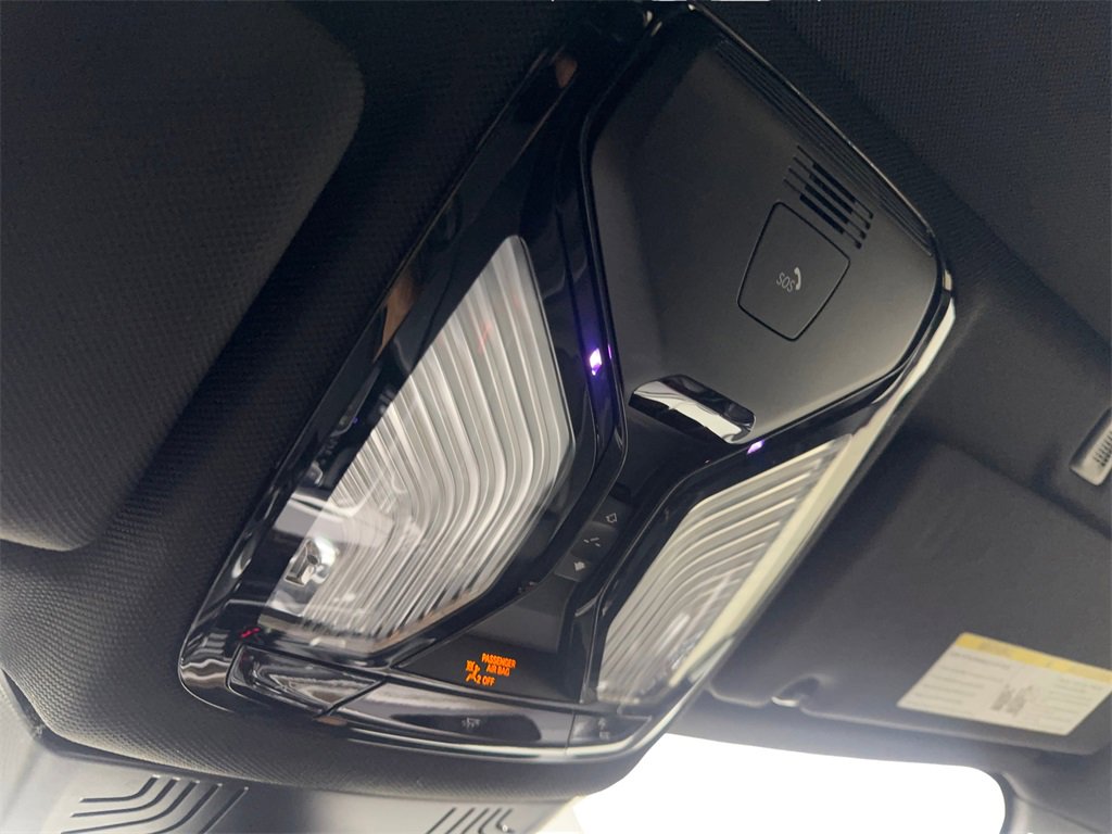 Used 2020 BMW M550i xDrive w/ Executive Package image 76