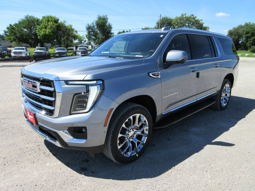 New 2026 GMC Yukon XL Elevation w/ Elevation Premium Package AWD/4WD image 9