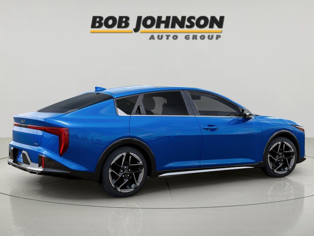 New 2026 Kia K4 GT-Line w/ GT-Line Sunroof Package FWD image 3