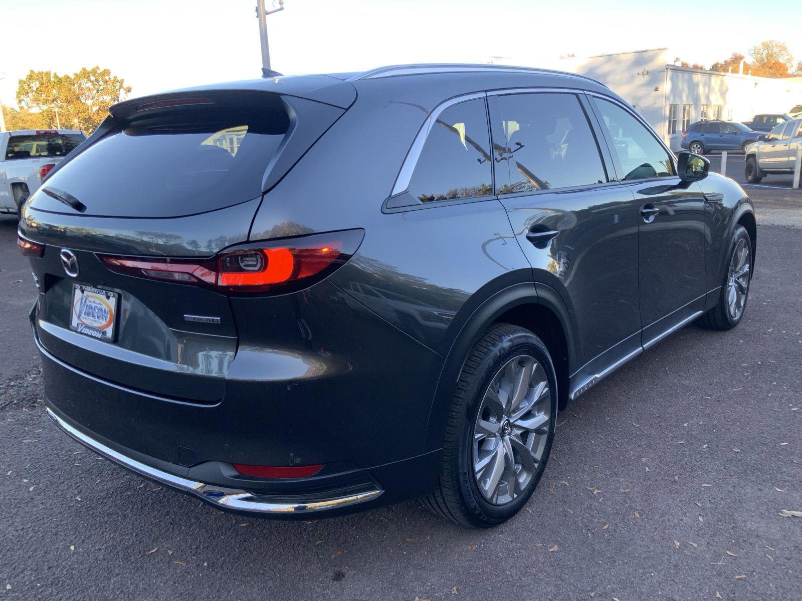 Used 2024 MAZDA CX-90 3.3 Turbo w/ Premium Plus Pkg image 7